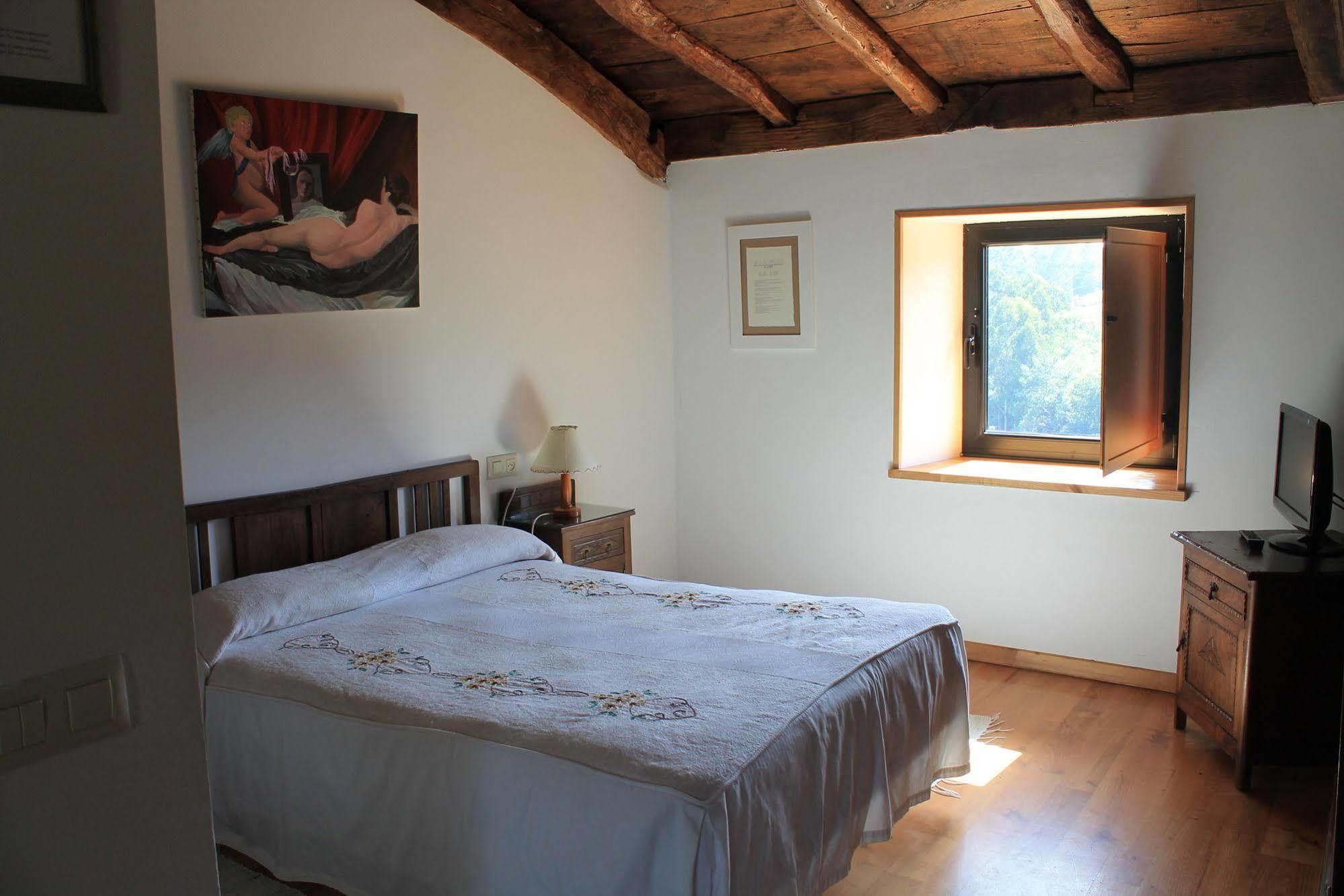בית הארחה Arzúa 	Casa Lucas מראה חיצוני תמונה